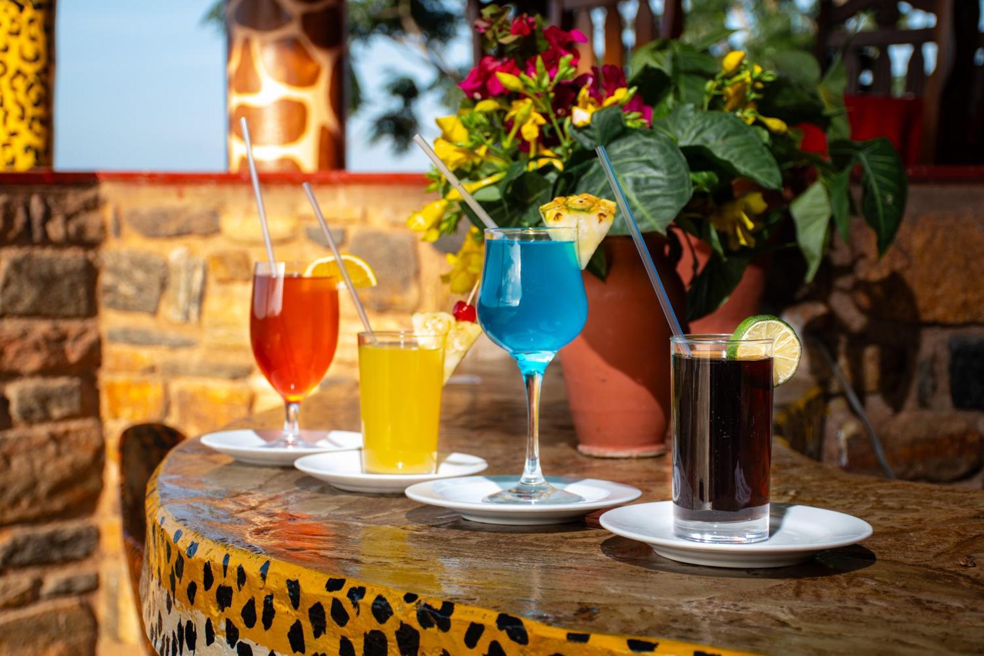 Ngulia Safari Lodge Ithumba エクステリア 写真