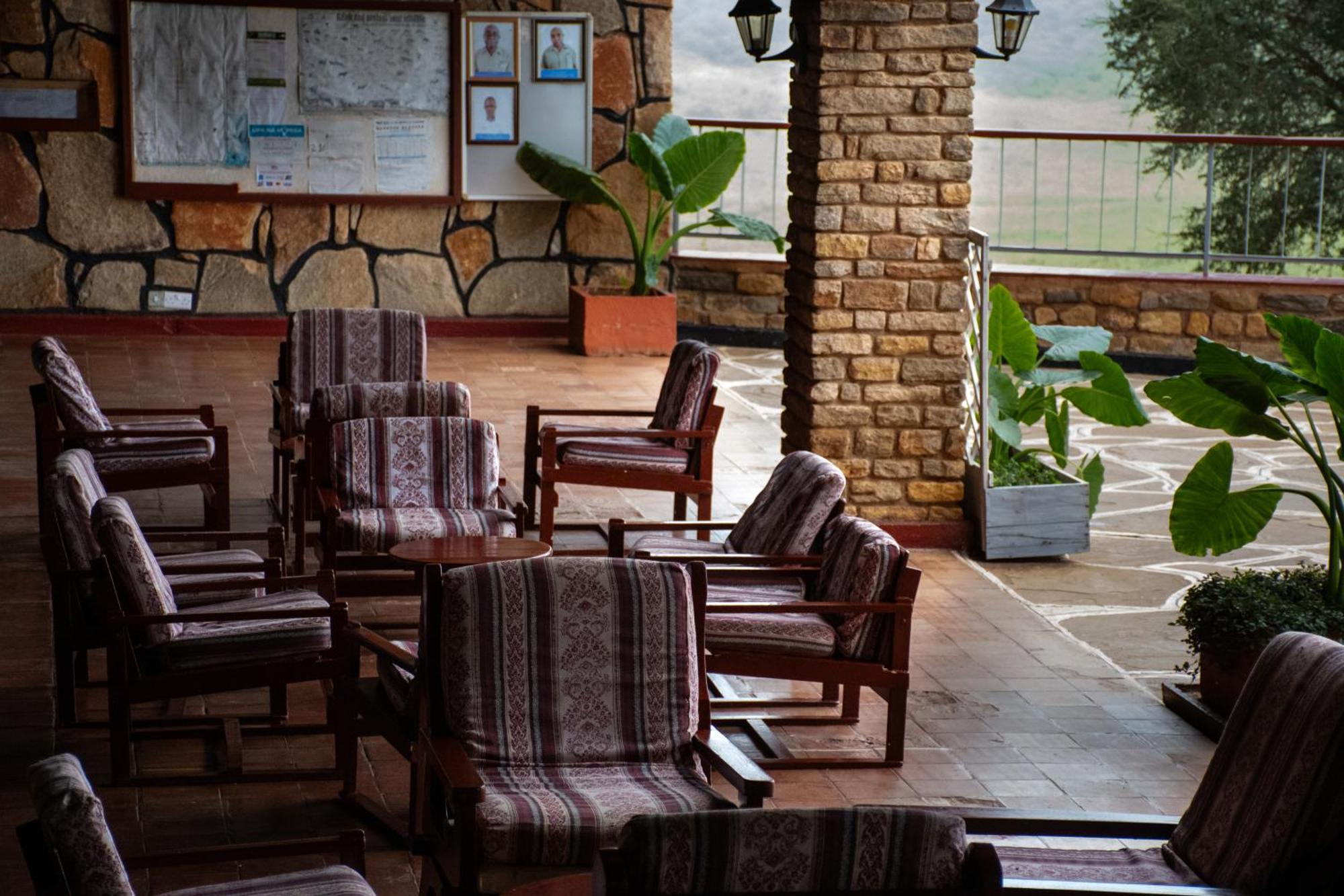 Ngulia Safari Lodge Ithumba エクステリア 写真