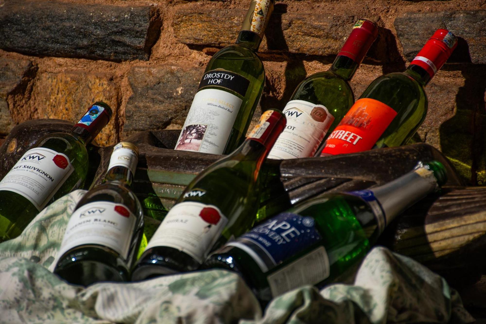 Ngulia Safari Lodge Ithumba エクステリア 写真