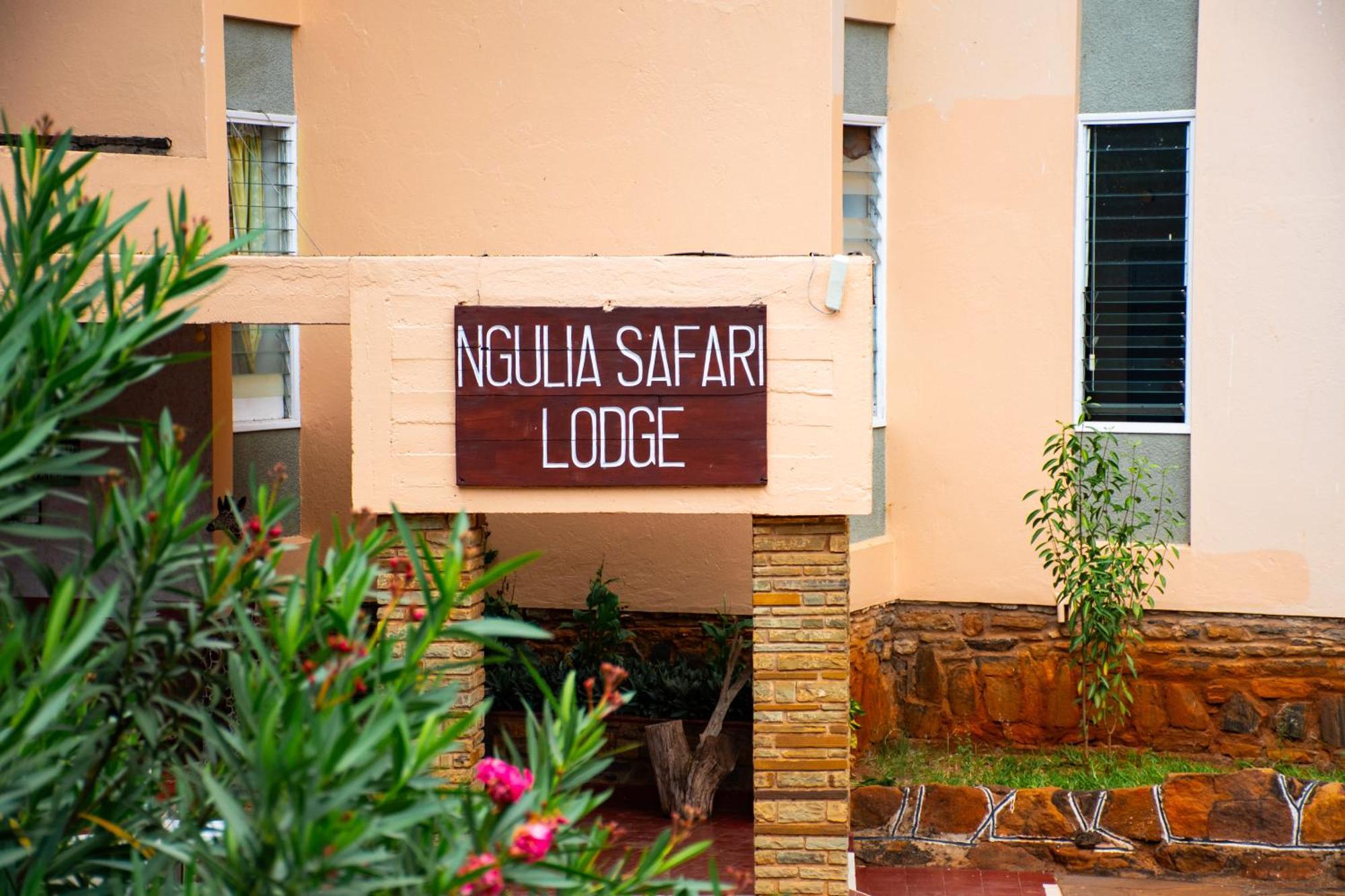 Ngulia Safari Lodge Ithumba エクステリア 写真